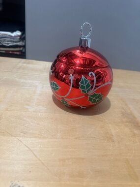 Red Holiday Holly Ball Candy Dish- Unbranded